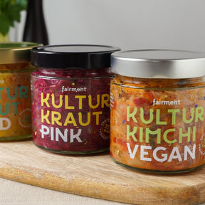 Rohkost, fairment, fermentiertes Kraut, Sauerkraut, Rotkohl, fermentierte Lebensmittel, fermentation, probiotisch, Kraut, Kultur Kraut Probiermix, kimchi, veganes kimchi